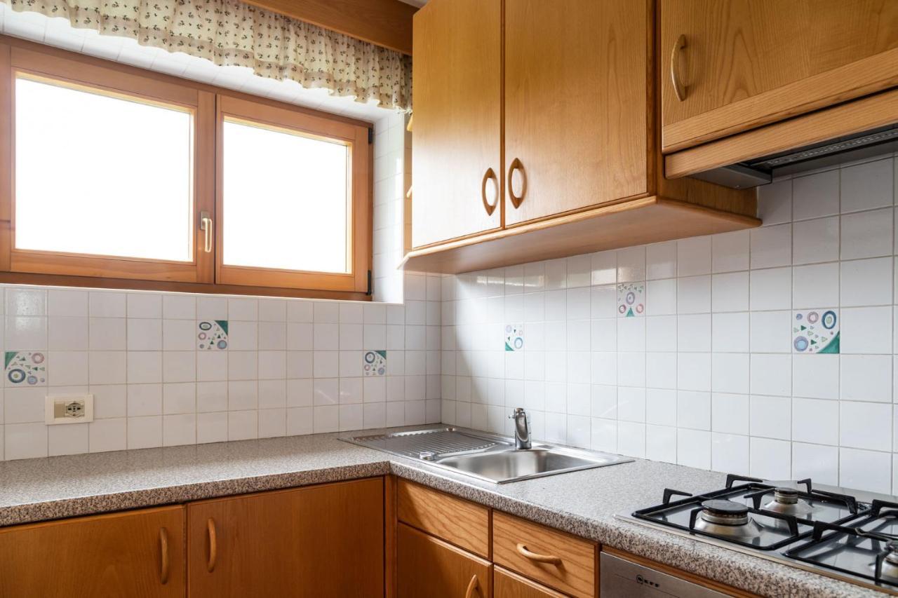 ラ・ヴィッラ Garni Juri Bed & Breakfast エクステリア 写真
